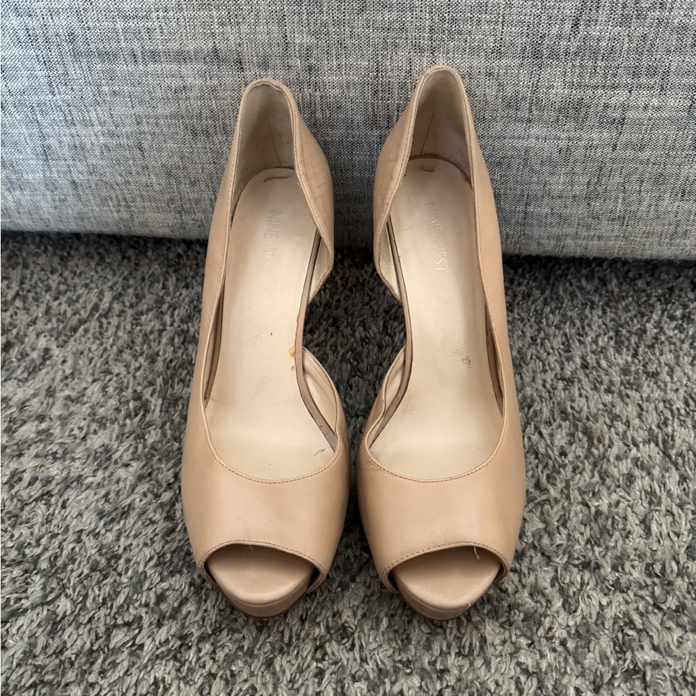 Nude Heels - Nine West size 8